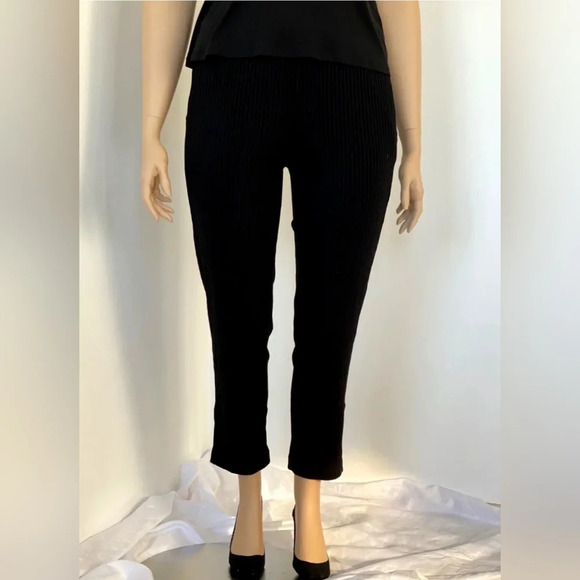 Eileen Fisher Ribbed Knit Pull-on pant black Minimalist Medium - Picture 1 of 9